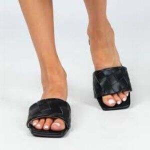 Princess Polly Sicily Black Slides Size 9